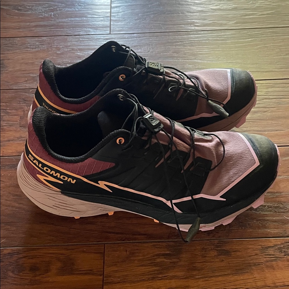 Salomon Women’s Trail Runners in Mauve Pink and Black